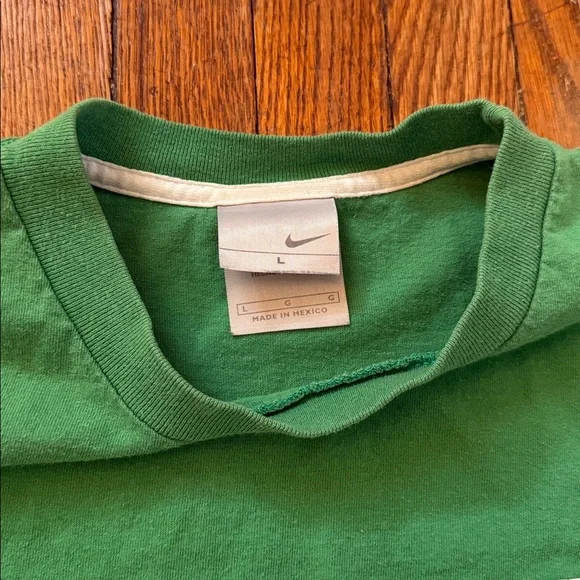 Y2K Nike Basketball Vintage T-Shirt - Picture 3 of 10